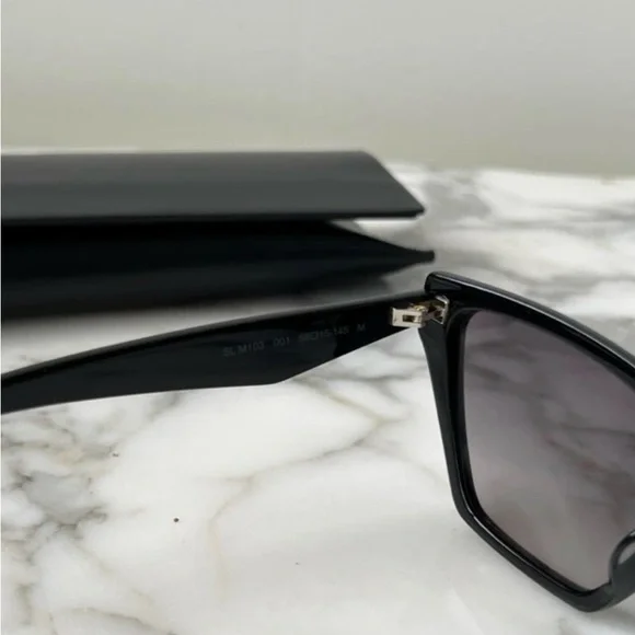 Saint Laurent NEW, SL M103
